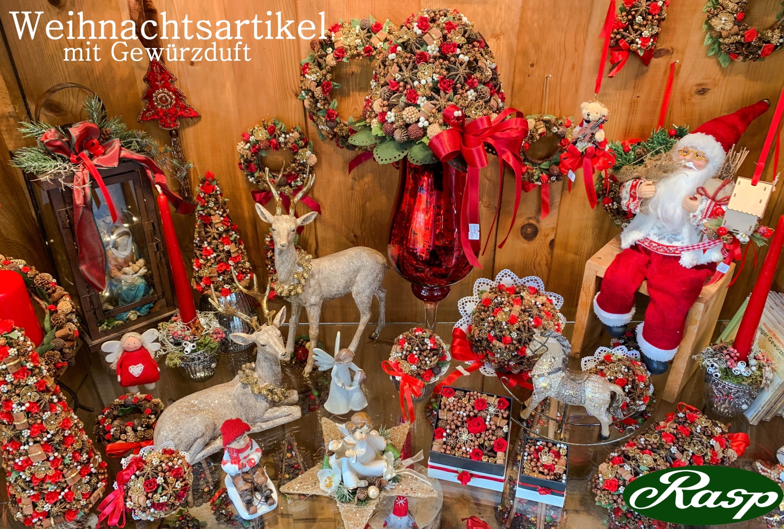 Weihnachtsartikel mit Gewürzduft.